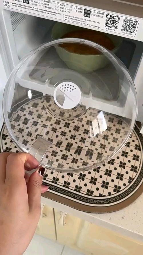 微波炉加热食物溅出？纸巾折叠防溅罩​