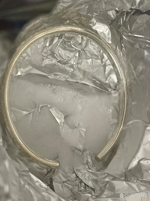 香蕉皮擦银饰变亮？氧化层厚度检测对比