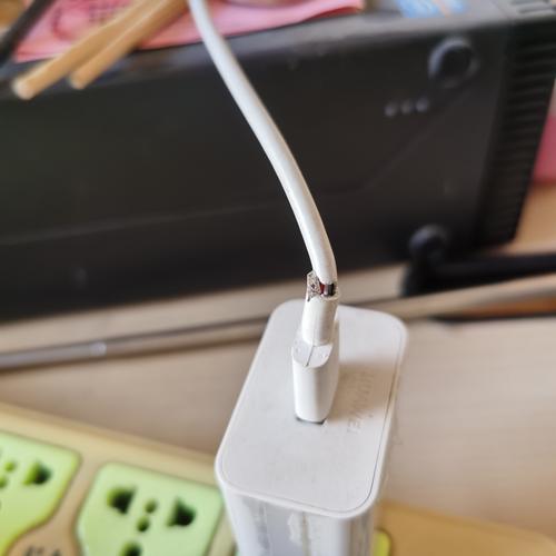 充电线外皮破了怎么办？修复小技巧