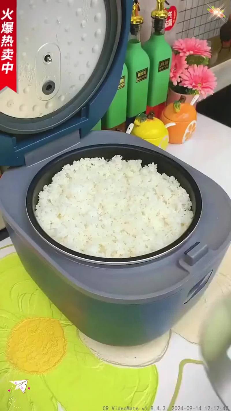 煮米饭时加这1物,香软不粘锅