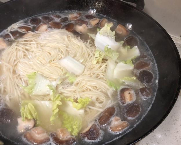 煮面时判断生熟的民间智慧