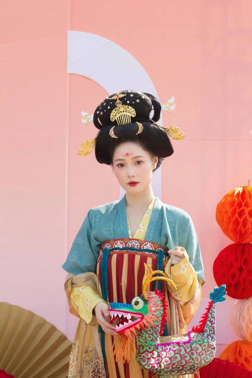 短剧 “国潮风” 席卷海外:汉服、民乐元素成文化输出利器