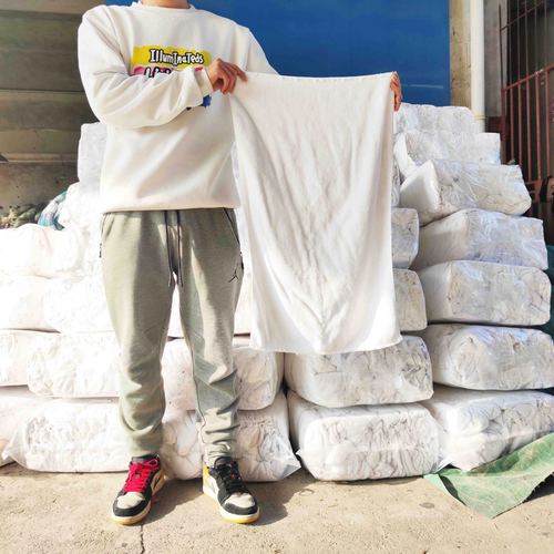 旧毛巾改造成抹布,清洁力超强