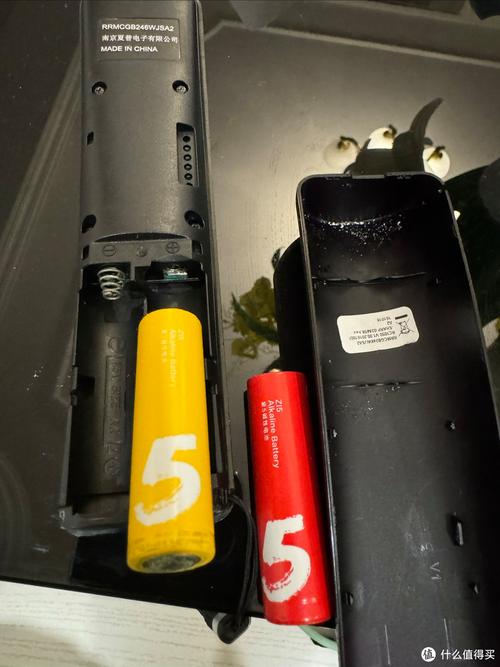 遥控器失灵可能是电池漏液惹的祸