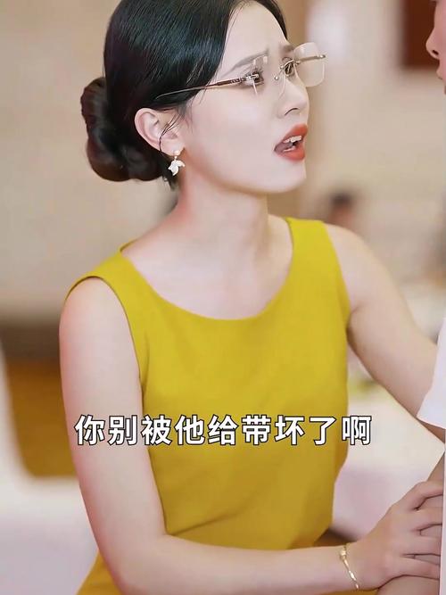 短剧 “土味剧情” 真香定律:狗血套路为何越骂越火?