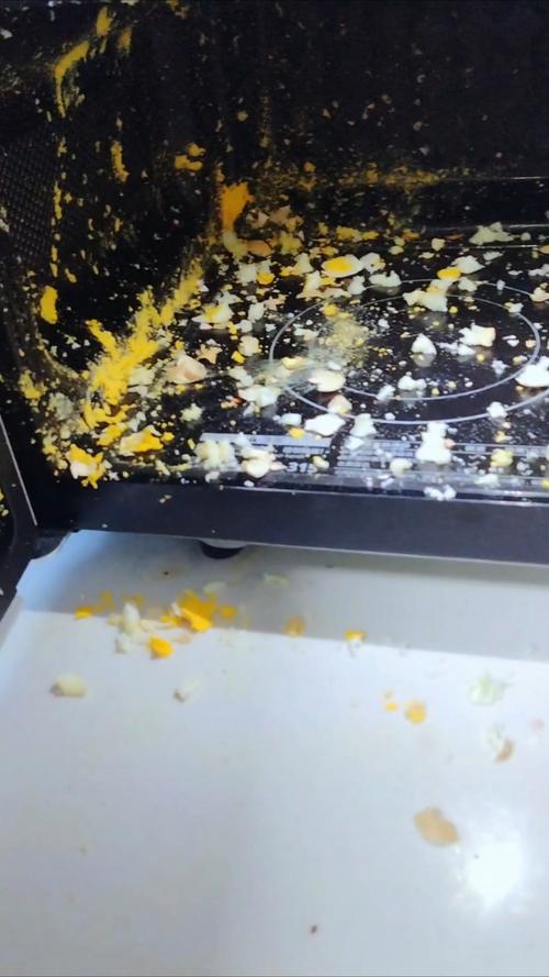 微波炉加热鸡蛋必定爆炸?