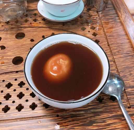 煮鸡蛋时防止爆裂的针刺排气法
