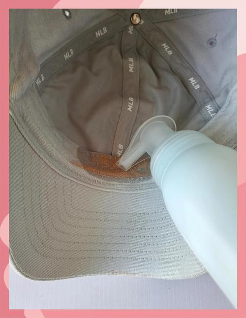 新衣服帽子内里布料磨损怎么修补？