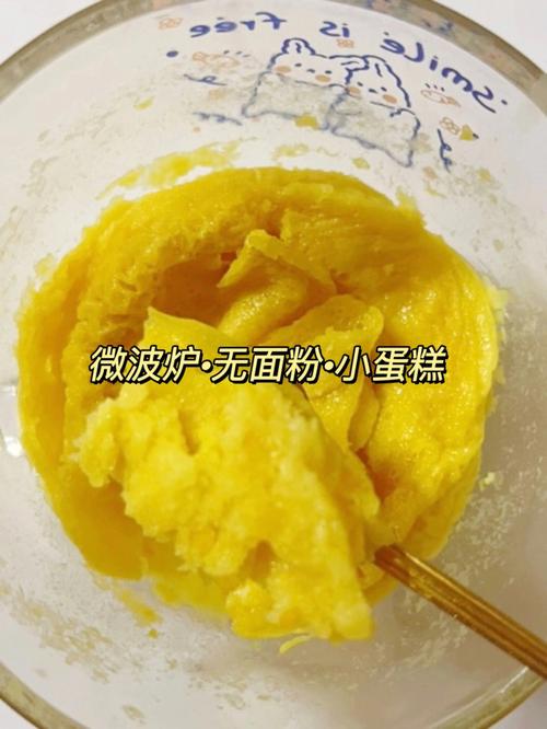 微波炉隐藏技巧:3分钟做出蓬松蛋糕