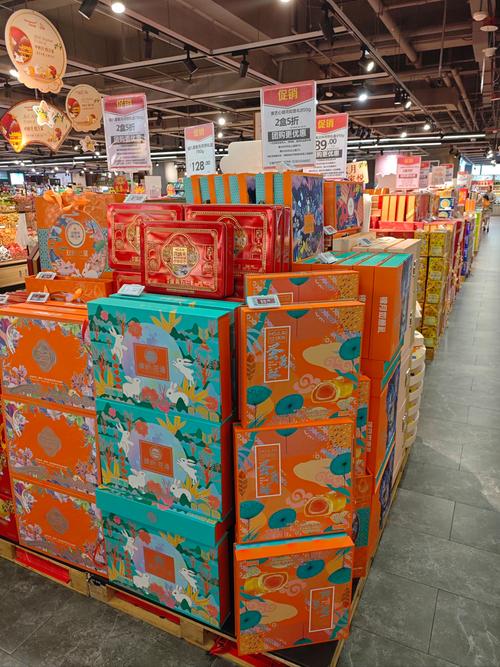 教你辨别超市临期食品的「暗码技巧」