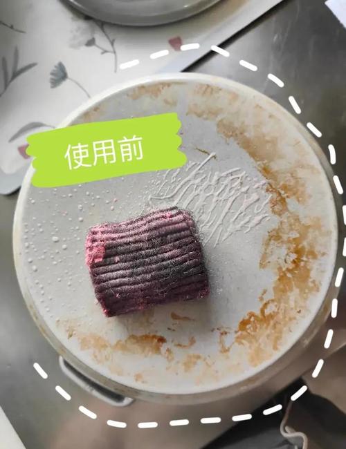 珐琅锅烧焦处理！可乐 + 柠檬片煮沸清洁
