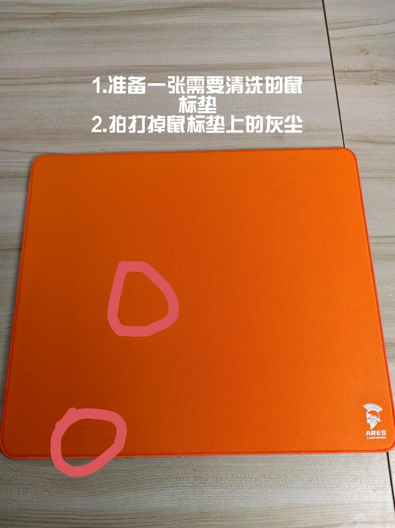 鼠标垫脏了？肥皂水刷洗晾干！