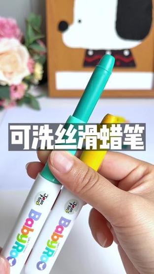 墙上蜡笔涂鸦？吹风机加热擦除！