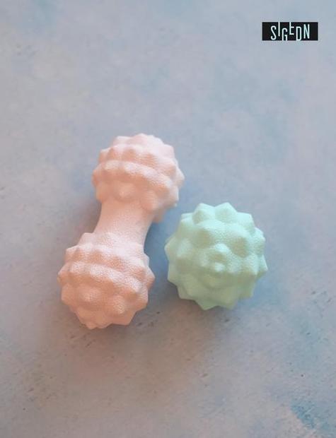 筋膜球防滑改造！热熔胶 DIY 颗粒纹理