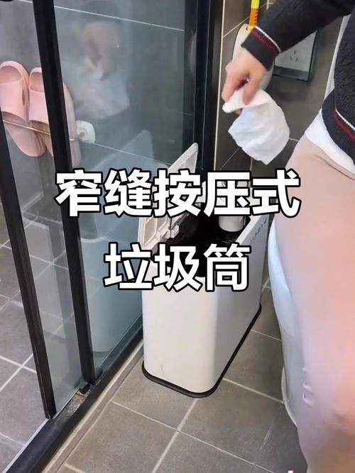 垃圾桶异味源头？盖子和内壁要勤洗！